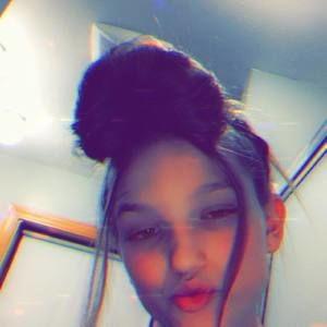 Meet your Posher, Tierra